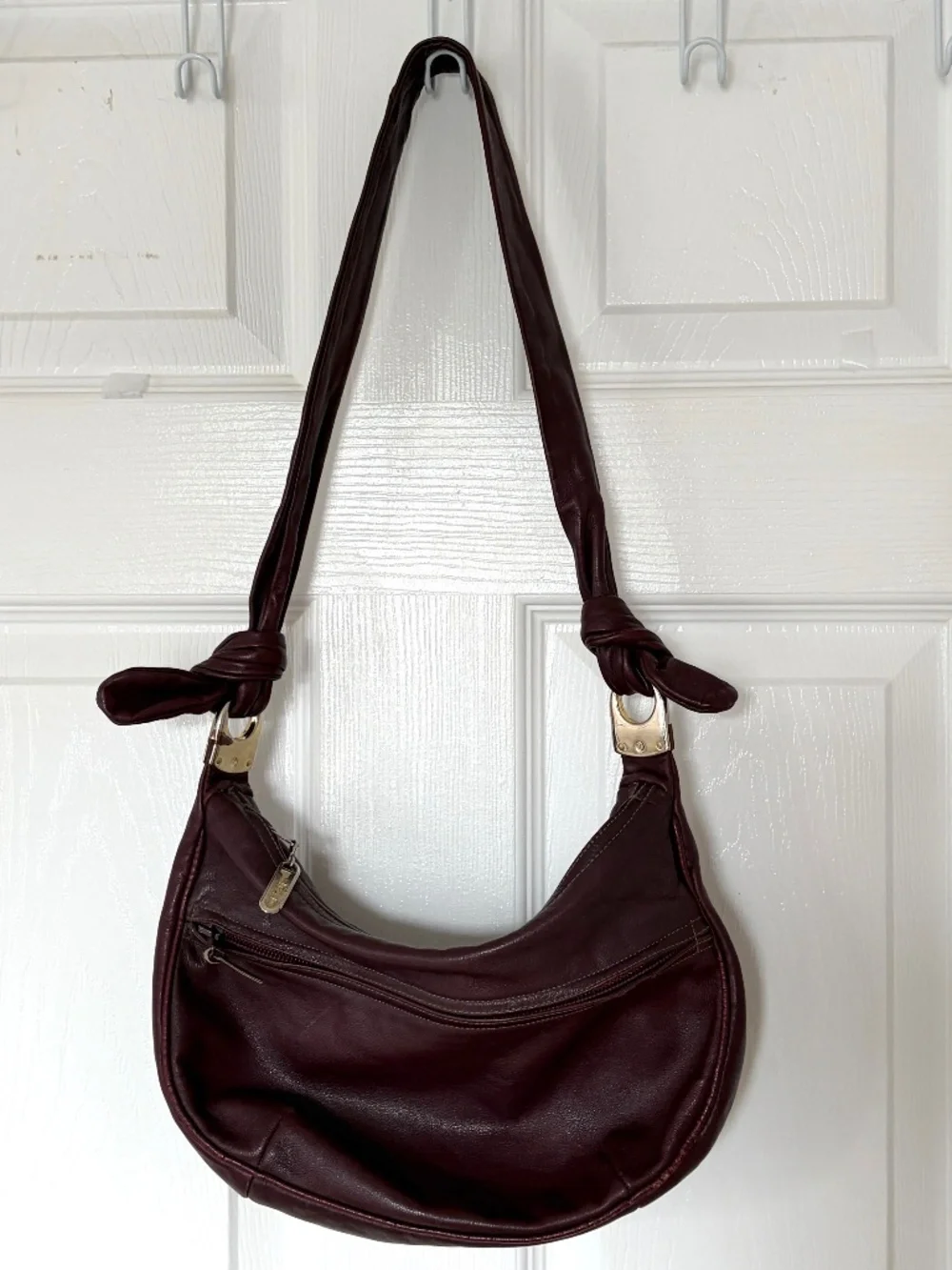 Vintage Palizzio Plum Purple Slouchy Shoulder Bag